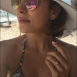 Meet your Posher, Jade